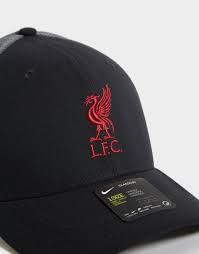 Snapback, flexfit, rett eller bøyd skjerm på din caps fikser vi også for deg som elsker lfc. Nike Synthetic Liverpool Fc 99 Trucker Cap In Black Smoke Grey Black Black For Men Lyst