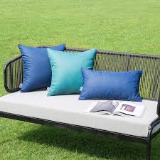 Mix stylish and comfy throw pillows to add color and texture to your patio, deck, yard or balcony decor. 10 Best Outdoor Pillows To Spruce Up Your Patio In 2021 Better Homes Gardens