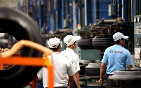 Pengalaman kerja di pabrik industri jepang. Jeritan Ppkm Industri Ban Tak Bisa Produksi Ekonomi Bisnis Com