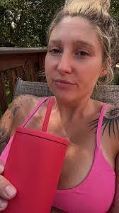 Kaitlin Wahl's Instagram, Twitter & Facebook