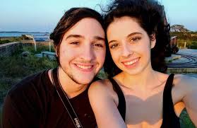 Hey handsome, l really like you l want you to be my boyfriend ☺️🙈 Ladies  is that difficult 🤗😜