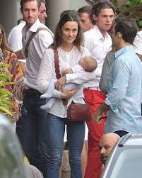 Arthur et la cité interdite est le deuxième tome de la série de livres arthur et les minimoys. Arthur Michael William Matthews Wiki Age Birthday Parents Bio Pippa And James Pippa Middleton Pippa Middleton Style