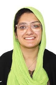 Hadia Tariq's Instagram, Twitter & Facebook