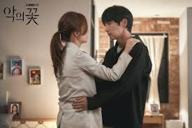 Photos New Stills Added For The Korean Drama Flower Of Evil In 2020 Korean Drama Drama Korean Drama Movies