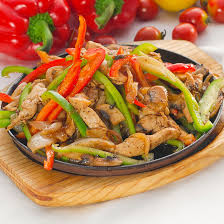 Corta el pollo en tiras gordas y pasa por el aceite crudo. Receta De Tiras De Pollo Al Vino Blanco Recetas Light