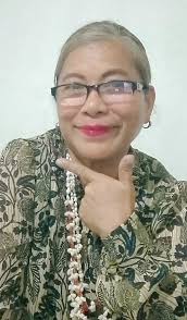 With Ronjelyn F. Ochia