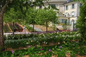 Jardins Des Senteurs Versailles Paysage France Senteurs Cour