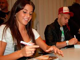 2,435 likes · 2 talking about this. Sarah Engels Und Pietro Lombardi Bringen Die Jugend Auf Die Messe Offenburg Badische Zeitung