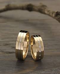Exclusive Minimalist Unisex Wedding Ring Made In 14k Yellow Etsy In 2020 Classic Wedding Rings Minimalist Wedding Rings Mens Wedding Rings