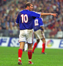 He played as an attacking midfielder for the france national team, cannes, bordeaux, juventus and real madrid. Tphoto On Twitter Zinedine Zidane France France Vs Japan 5 0 At Stade De France Paris In France On 24 March 2001 Photo By Masahide Tomikoshi Tomikoshi Photography Https T Co Snyuipay1z