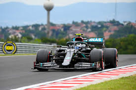 We don't just love it, #weliveperformance 🖤 🔥 Carro De Bottas Tinha Muito Combustivel Na Qualificacao Na Hungria