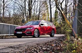 And what better example of this evolution than the škoda octavia rs 245. Skoda Octavia Rs Tsi 2021 Erster Test Fahrbericht Review Autoscout24