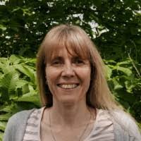 Emily Suchy's Instagram, Twitter & Facebook