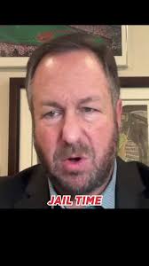 🐝🐝🐝Karen Pierce, her husband Jeremy and their friend Melody Hulse joined  Outspoken to talk about the frightening bee attack they survived