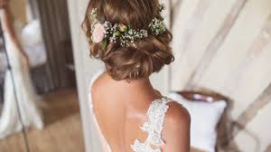 Are you in charge of getting flowers for a wedding? Wedding Hairstyles 15 Fab Ways To Wear Flowers In Your Hair Weddingsonline