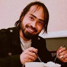 Saya bantu untuk jawab. Pertama, apa yang perlu diketahui tak semua  jurunikah boleh nikahkan mereka yang guna wali hakim. Mereka yang  berjawatan sebagai PPP/jurunikah kariah tak boleh. Hanya mereka yang  berjawatan sebagai