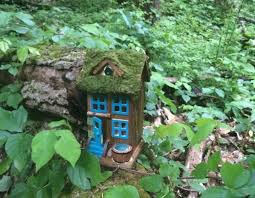 The trail stretches about 2¼ miles long with clear markings of white paint on several trees. South Mountain Fairy Trail Inhabitat Green Design Innovation Architecture Green Building