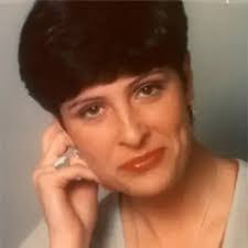 Linda Pucci's Instagram, Twitter & Facebook