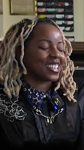 Backstory of how Olivia Dawn became a photographer and what inspires her!!  . Clip of @olivia_dawn_photography photography process as she developed her  mad Skilllz... . Full Interview