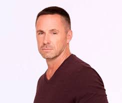 Robyn Trowbridge (@TrowbridgeRobyn)