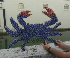 These handmade beer bottle cap maryland crabs are 12 x 14 on a solid wood frame. Bottle Cap Crab Bottle Cap Crafts Beer Cap Crafts Beer Cap Art