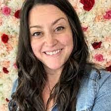 Belinda Vigil's Instagram, Twitter & Facebook