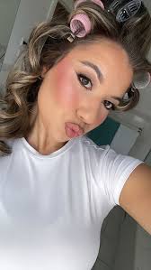 When everything comes together so well… I do a mini happy dance in my head  🙈🤭😅, Beautiful effortless pony with a soft but effective glam wins every  time 🤍, #melbmakeupartist #melbmakeup #glowymakeup ...