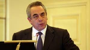 May 29, 2021 · ο κωνσταντίνος προ αισθανόμενος το τέλος του πήγε στην αγία σοφία και μετέλαβε των αχράντων μυστηρίων. Pe8ane O Proedros Toy Ebea Kwnstantinos Mixalos