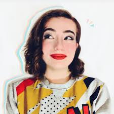 Erin Lefler's Instagram, Twitter & Facebook