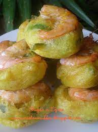 Yang duduk di rumah pun samalah. Amie S Little Kitchen Minum Petang Dengan Aneka Kuih Muih Di Sugar N Spice