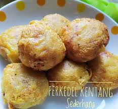 Berikut ini kami tampilkan beberapa resep mudah yang bisa dicoba di rumah seperti yang dirangkum bagaimana cara membuat perkedel kentang kukus spesial? Perkedel Kentang Lezat Dan Cepat Resep Resepkoki