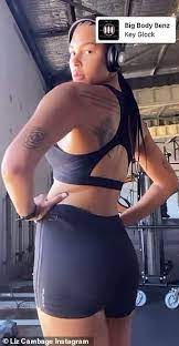 Till now, liz has not mentioned the correct detail of her father's name and her mother's name is julia cambage. Freedomroo Liz Cambage Doubles Down On Criticism Of Coach Who Said She Weighed 300 Pounds Australiannewsreview