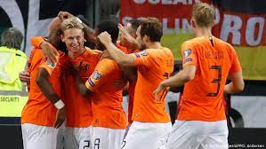 Euro 2020 Qualifying Netherlands Topple Germany In Six Goal Thriller Sports German Football And Major International Sports News Dw 06 09 2019