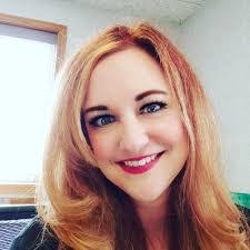 Renee Suzanne's Instagram, Twitter & Facebook