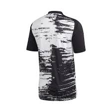 Juventus home jersey for the season 2020/2021, produced and designed by adidas is available in juventus official online store. Jersey Adidas Juventus Pre Match 2020 2021 White Black Futbol Emotion