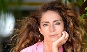 From wikimedia commons, the free media repository. Claudia Ohana Diz Que Libido Diminuiu Aos 58 E Critica Obsessao Por Seus Pelos Pubianos El Latino Times