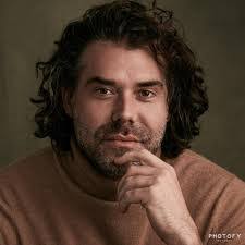 Matthew Redden's Instagram, Twitter & Facebook