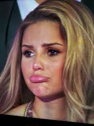 Iris Love Island Puff