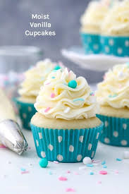 This Is A Homemade Moist Vanilla Cupcake Recipe Using Oil Instead Of Butter To Produce A Dense An Vanilla Cupcake Recipe Cupcake Recipes Moist Vanilla Cupcakes