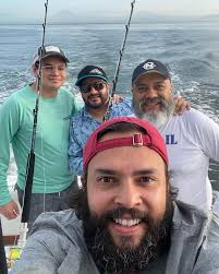 Renato Briones (@renatobriones) • Instagram photos and videos