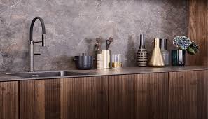 Gallery featuring rustic kitchen cabinets including finishes, door styles, hardware, color & matching ideas. Leicht Kitchens Sirius Ikono C Synthia