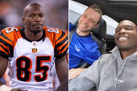 The flamboyant former nfl wide receiver ended up on the canvas. Fan Makes 1 000 For Driving Chad Johnson To Starbucks