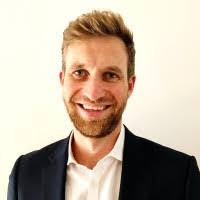 Bruce Warwick's Instagram, Twitter & Facebook