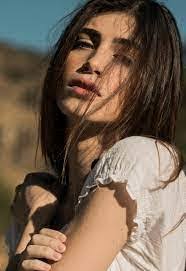 Sara Sebring's Instagram, Twitter & Facebook