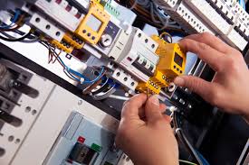 Suchergebnisse für ausbildung elektriker in wien. Viele Wege Fuhren Zur Elektrotechnik Elektrotechnik Branchen Elektropraxis