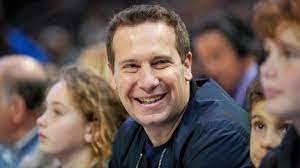 Ezana Gebru's Instagram, Twitter & Facebook