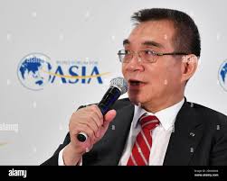 170326) -- BOAO, March 26, 2017 -- Gordon G. Liu, Yangtze River Scholar  Professor of Economics in the National School of Development of Peking  University, speaks at the session of Healthcare Reform: