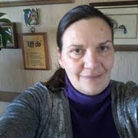 Julia Simonsen's Instagram, Twitter & Facebook