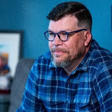 Abraham Vivas (@abrahamvivas)