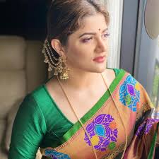 Tollywood glamour queen actress srabanti chatterjee live show & singing by khujechi toke raat. Srabanti Chatterjee